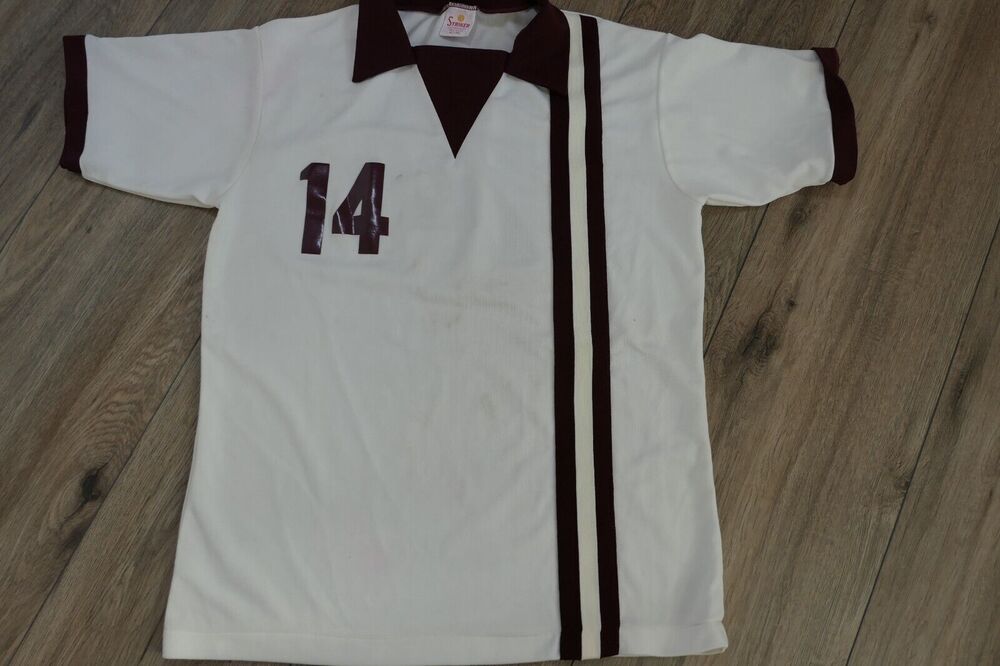 Vintage 80s(?) NEW OLD STOCK Mens STRIKER Polyester Soccer Shirt Jersey XL 42-44